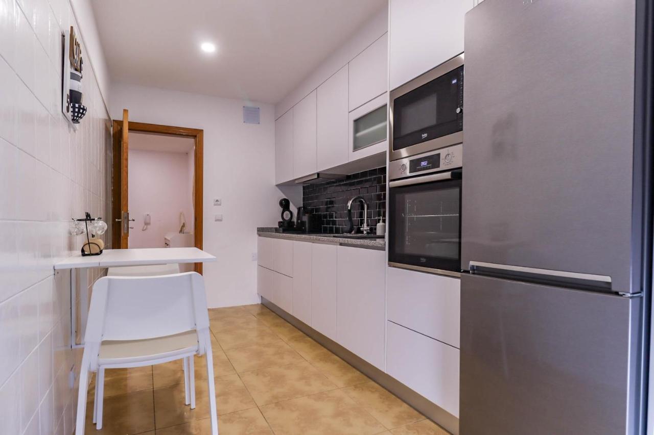 Flor Do Mar - Spacious Apartment With Balcony Вила-Прайа-де-Анкора Экстерьер фото