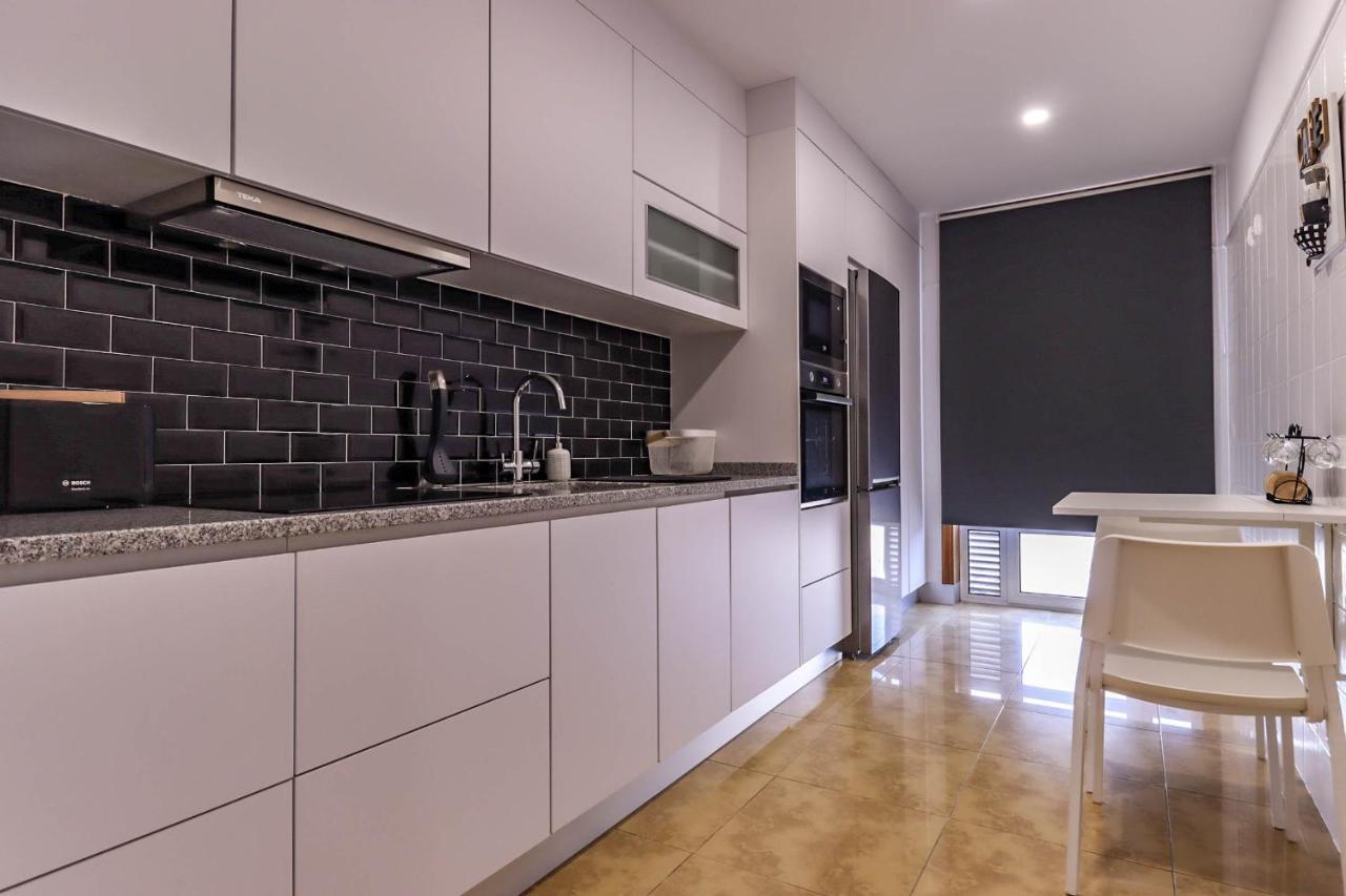 Flor Do Mar - Spacious Apartment With Balcony Вила-Прайа-де-Анкора Экстерьер фото